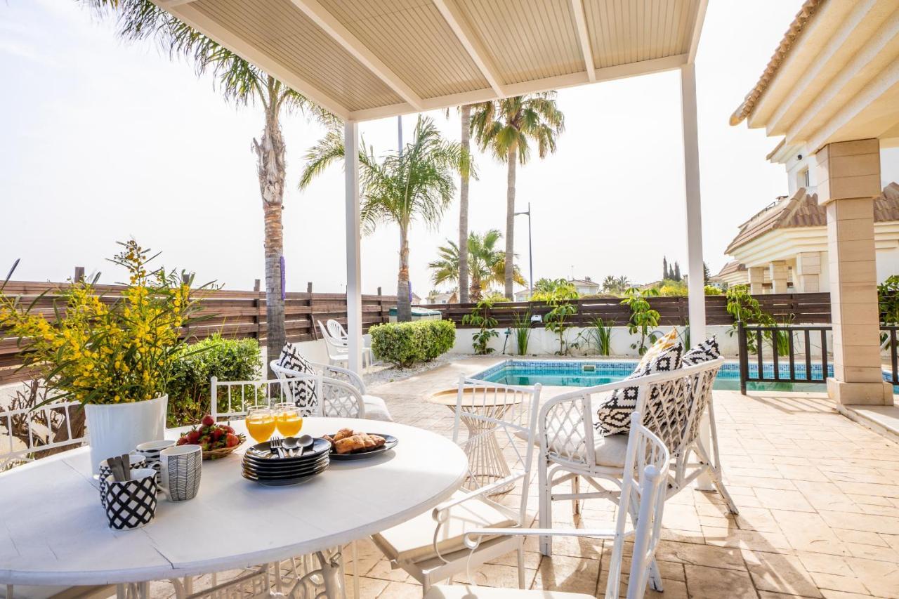 Villa Chill And Joy Paralimni Exteriör bild